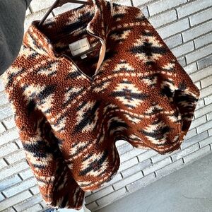 American eagle Aztec pullover